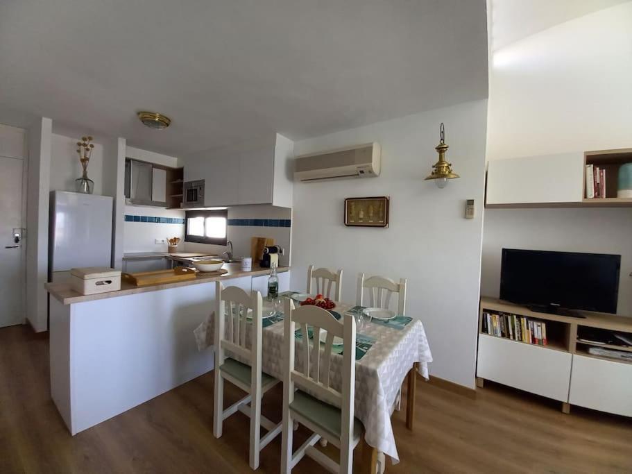 Precioso Apartamento En Complejo Con Piscina Cala'N Bosch  Exterior foto
